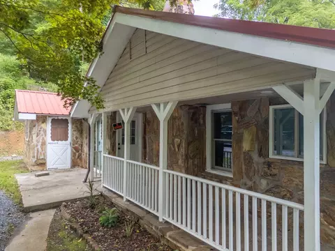 Exterior - 650 Sunrise Park, Sylva, NC 28779 photo 1 of 5
