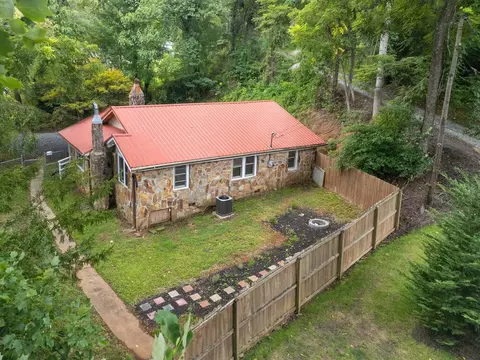 Exterior - 650 Sunrise Park, Sylva, NC 28779 photo 3 of 5