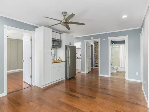 Entry Way - 499 Match Pt, Sylva, NC 28779 photo 3 of 3
