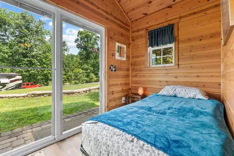 Bedroom - 60 Sunset Ln, Franklin, NC 28734 photo 2 of 2