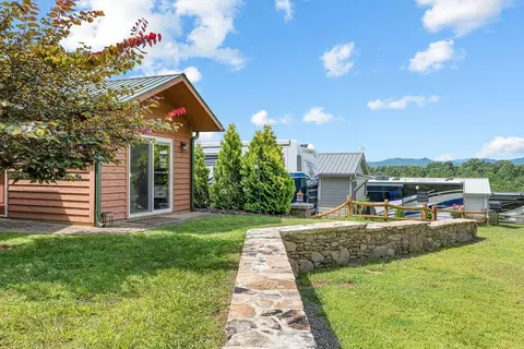 Exterior - 60 Sunset Ln, Franklin, NC 28734 photo 6 of 11