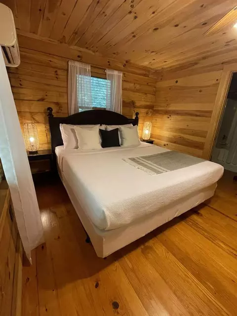 Bedroom - 266 Springbrook Dr, Franklin, NC 28734 photo 2 of 3