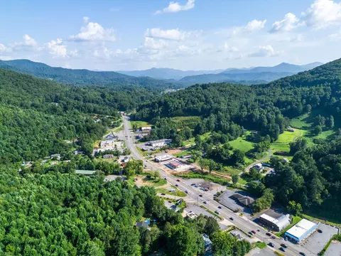 View/Area - 32 Mystic Ln, Sylva, NC 28779 photo 1 of 4