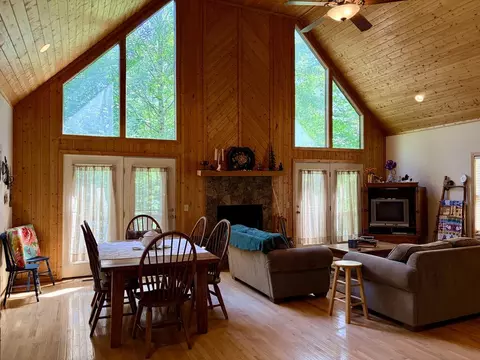 Dining - 542 Brushy Fork Rd, Sylva, NC 28779 photo 2 of 2