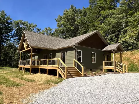 378 Gibson Rd, Bryson City, NC 28713