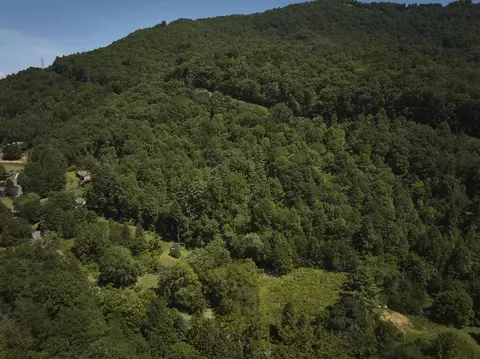 414 Brendle Rd, Bryson City, NC 28713