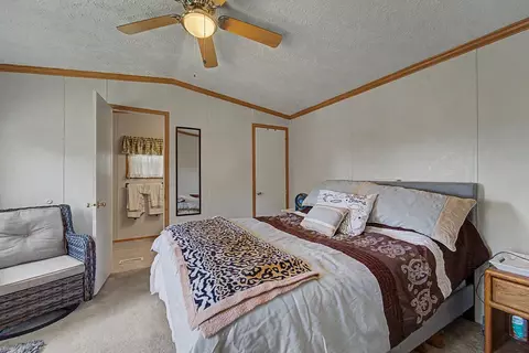 Bedroom - 96 Beverly Dr, Franklin, NC 28734 photo 1 of 5