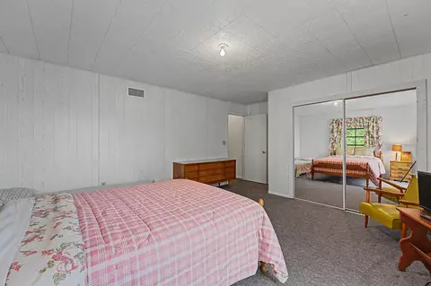 Bedroom - 351 Browning Rd, Sylva, NC 28779 photo 2 of 4