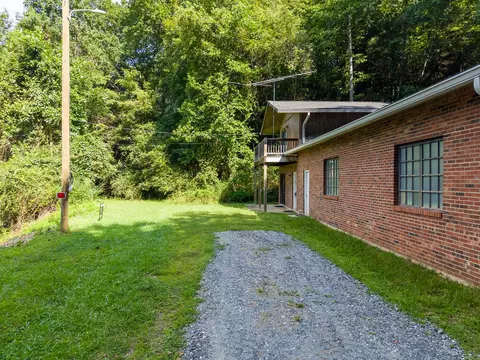 Exterior - 351 Browning Rd, Sylva, NC 28779 photo 9 of 16