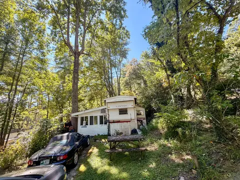 46 Shuler Road, Bryson City, NC 28713