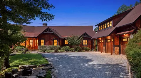 28 Saturn Way, Topton, NC 28781