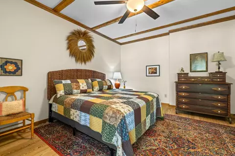 Bedroom - 3570 Crabtree Mountain Rd, Clyde, NC 28721 photo 4 of 4