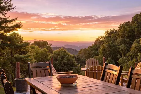 Exterior - 3570 Crabtree Mountain Rd, Clyde, NC 28721 photo 7 of 12