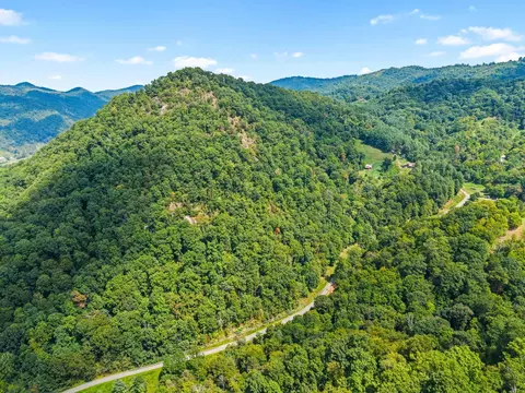 View/Area - 3570 Crabtree Mountain Rd, Clyde, NC 28721 photo 4 of 5