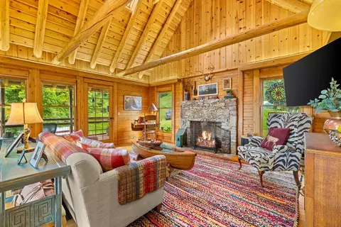 Living - 3570 Crabtree Mountain Rd, Clyde, NC 28721 photo 4 of 7