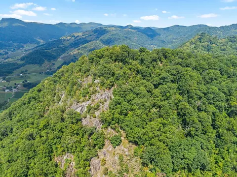 View/Area - 3570 Crabtree Mountain Rd, Clyde, NC 28721 photo 3 of 5