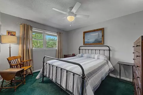 Bedroom - 22 Brookside Dr, Franklin, NC 28734 photo 1 of 5