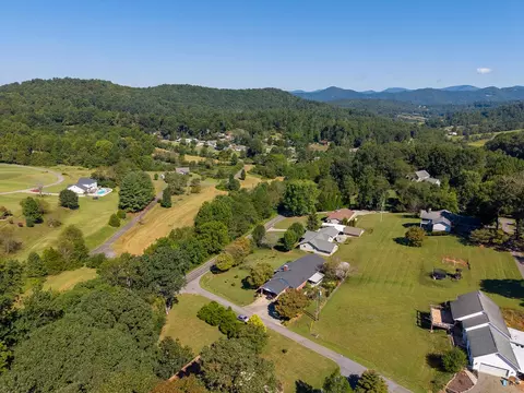View/Area - 22 Brookside Dr, Franklin, NC 28734 photo 10 of 10