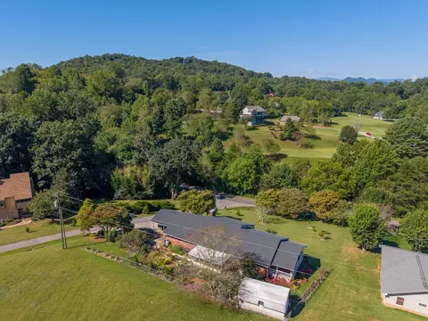 View/Area - 22 Brookside Dr, Franklin, NC 28734 photo 6 of 10