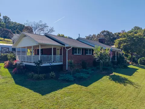 Exterior - 22 Brookside Dr, Franklin, NC 28734 photo 12 of 20