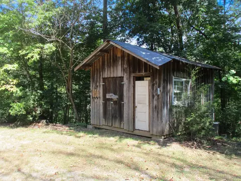 Exterior - 3591 Morrow Rd, Murphy, NC 28906 photo 8 of 10