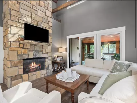 Living - 117 Amberleaf Way, Cullowhee, NC 28723 photo 3 of 5