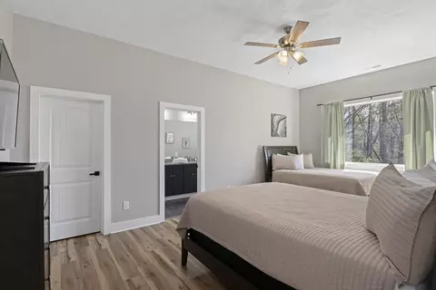 Bedroom - 534 Preservation Trl, Sylva, NC 28779 photo 4 of 5