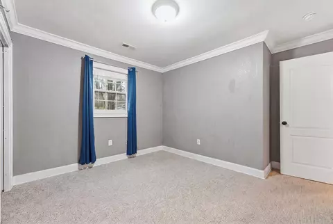 Bedroom - 95 Parkview Ln, Franklin, NC 28734 photo 4 of 8