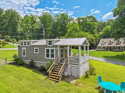 1685 Chatuge Shrs, Hiawassee, GA 30546