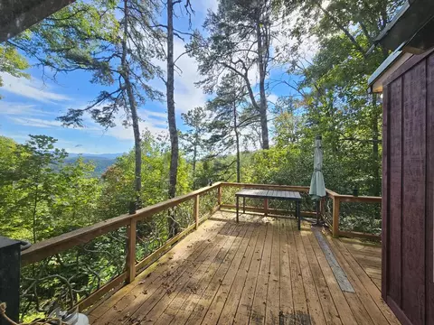 Exterior - 607 Echo High Rd, Franklin, NC 28734 photo 3 of 8