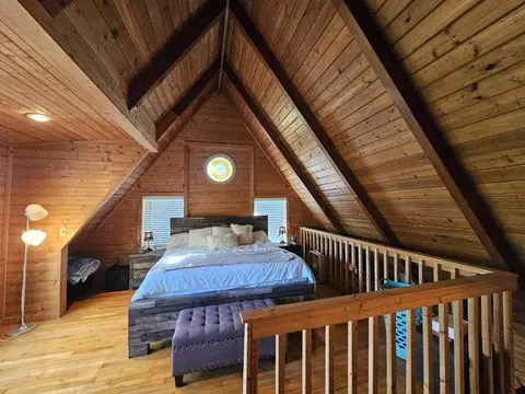 Bedroom - 607 Echo High Rd, Franklin, NC 28734 photo 5 of 6