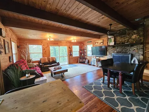 Living - 607 Echo High Rd, Franklin, NC 28734 photo 1 of 1