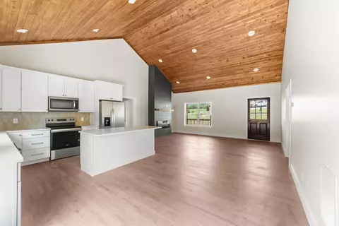 Living - 0 Tract 2 Coman Rd, Franklin, NC 28734 photo 4 of 4