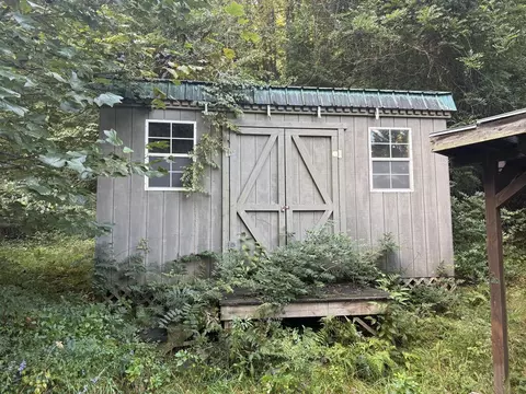 Exterior - 2794 E Fork Rd, Sylva, NC 28779 photo 4 of 12