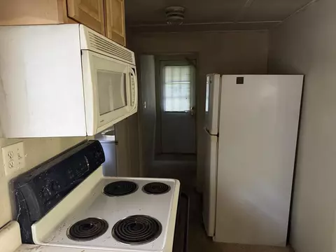 Kitchen - 2794 E Fork Rd, Sylva, NC 28779 photo 2 of 2