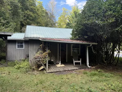 Exterior - 2794 E Fork Rd, Sylva, NC 28779 photo 2 of 12