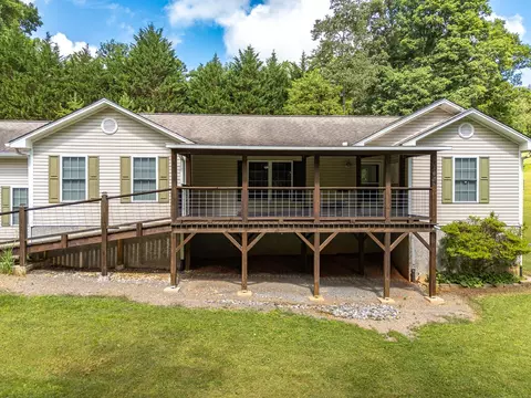Exterior - 168 Lilac Trl, Murphy, NC 28906 photo 3 of 20