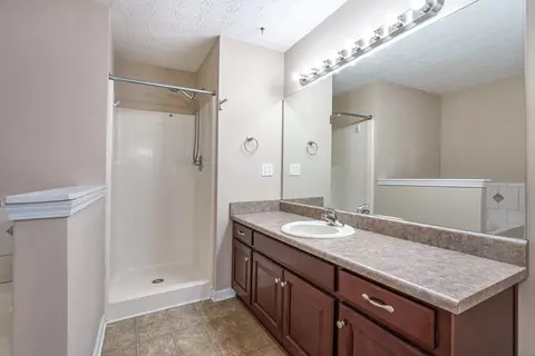 Bath - 168 Lilac Trl, Murphy, NC 28906 photo 1 of 4