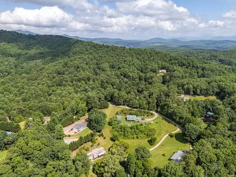 View/Area - 168 Lilac Trl, Murphy, NC 28906 photo 4 of 7