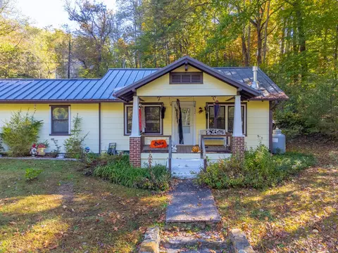 Exterior - 152 Mills Branch Rd, Sylva, NC 28779 photo 3 of 8