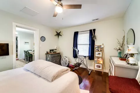 Bedroom - 152 Mills Branch Rd, Sylva, NC 28779 photo 2 of 4