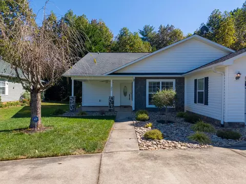 Other - 32 Coventry Cir E, Franklin, NC 28734 photo 10 of 10