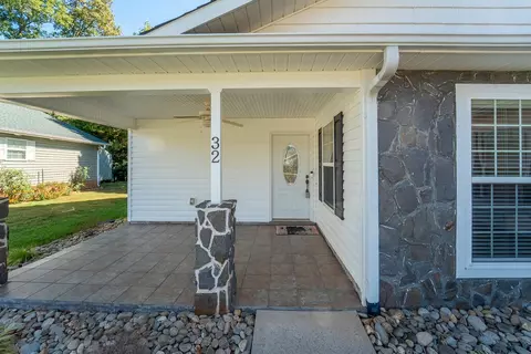 Exterior - 32 Coventry Cir E, Franklin, NC 28734 photo 4 of 22