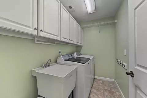 Other - 32 Coventry Cir E, Franklin, NC 28734 photo 7 of 10