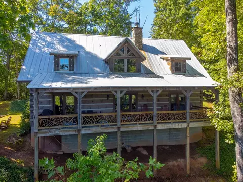 Exterior - 246 Fiddle And A Bow Ln, Sylva, NC 28779 photo 27 of 30