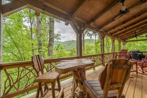 Exterior - 246 Fiddle And A Bow Ln, Sylva, NC 28779 photo 10 of 30