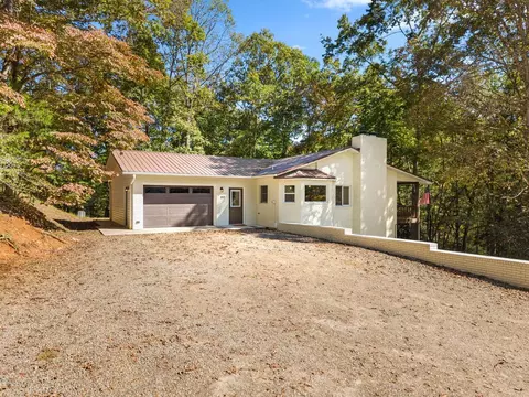89 Nettie Hurst Rd, Franklin, NC 28734