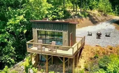 307 Moonlight Trl, Bryson City, NC 28713