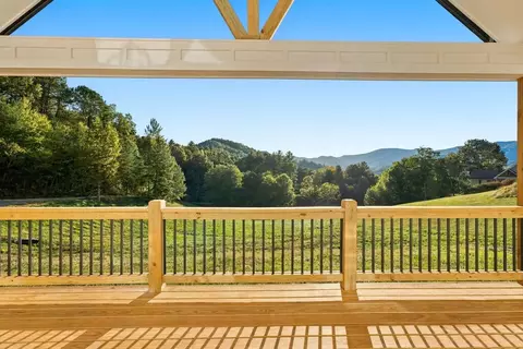 Exterior - 431 Tahlfield, Sylva, NC 28779 photo 11 of 22