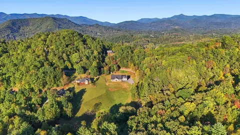 View/Area - 431 Tahlfield, Sylva, NC 28779 photo 1 of 3